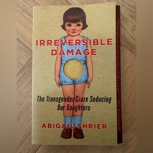 Irreversible Damage Book by Abigail Shrier